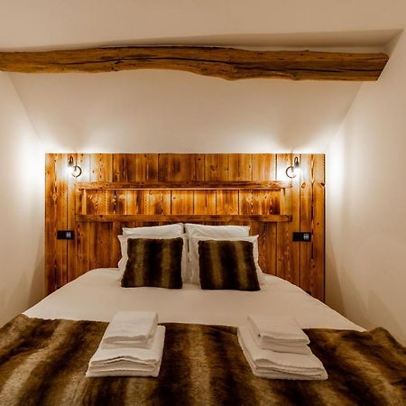 A La Source De Lavis Bed & Breakfast Houyet Bagian luar foto