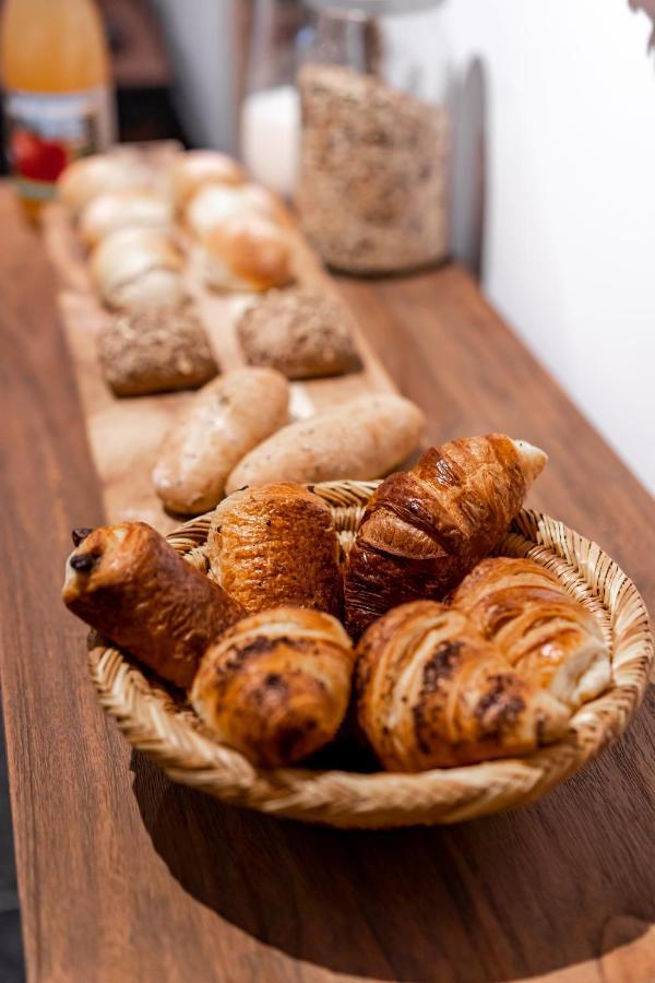 A La Source De Lavis Bed & Breakfast Houyet Bagian luar foto